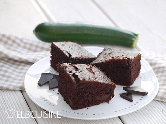 Rezeptbild: Zucchini-Schokokuchen – der neue Familienliebling!
