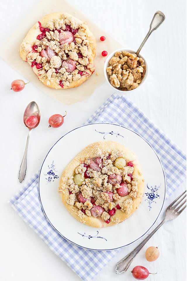 Rezeptbild: Stachelbeer-Streusel-Taler