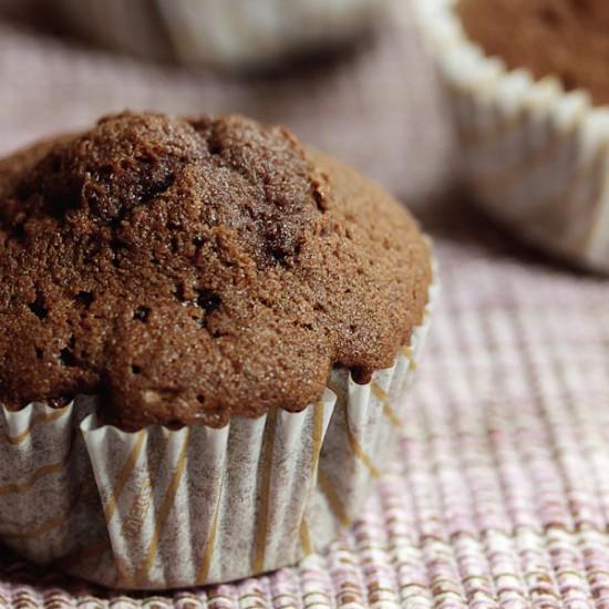 Rezeptbild: Schokoladen-Muffins mit Puddingfüllung