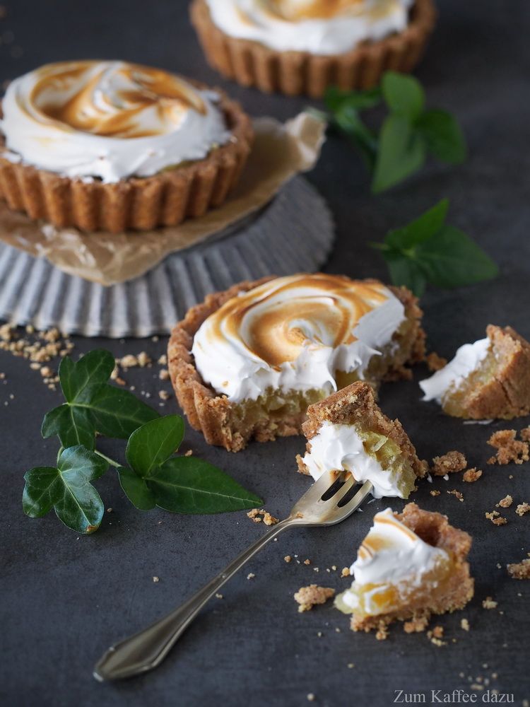 Rezeptbild: Apfel-Tartelettes mit Baiser