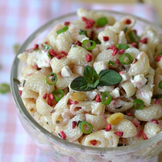 Rezeptbild: Nudelsalat mit Himbeeren und Minze