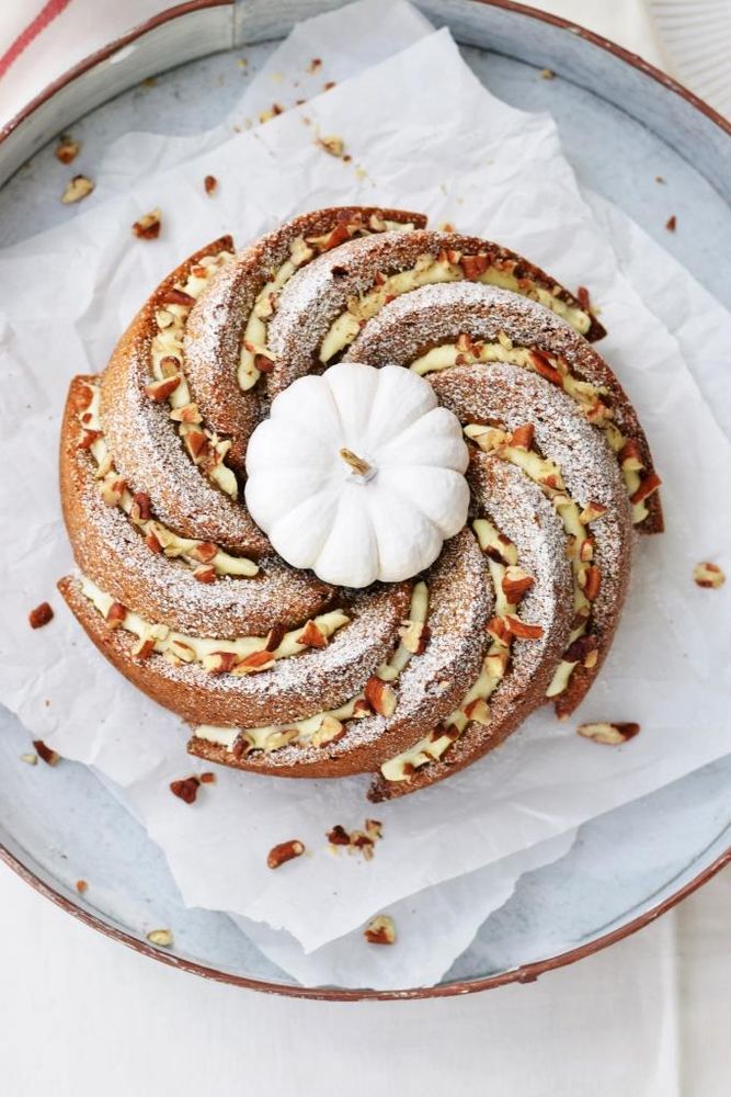 Rezeptbild: Saftiger, würziger Kürbiskuchen - ganz große Herbstliebe!