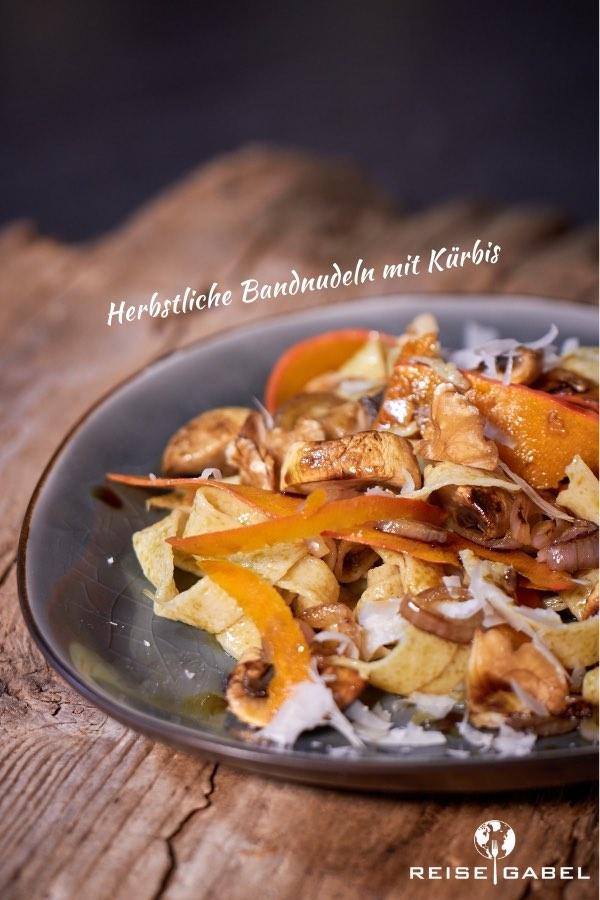 Rezeptbild: Herbstliche Bandnudeln mit Kürbis
