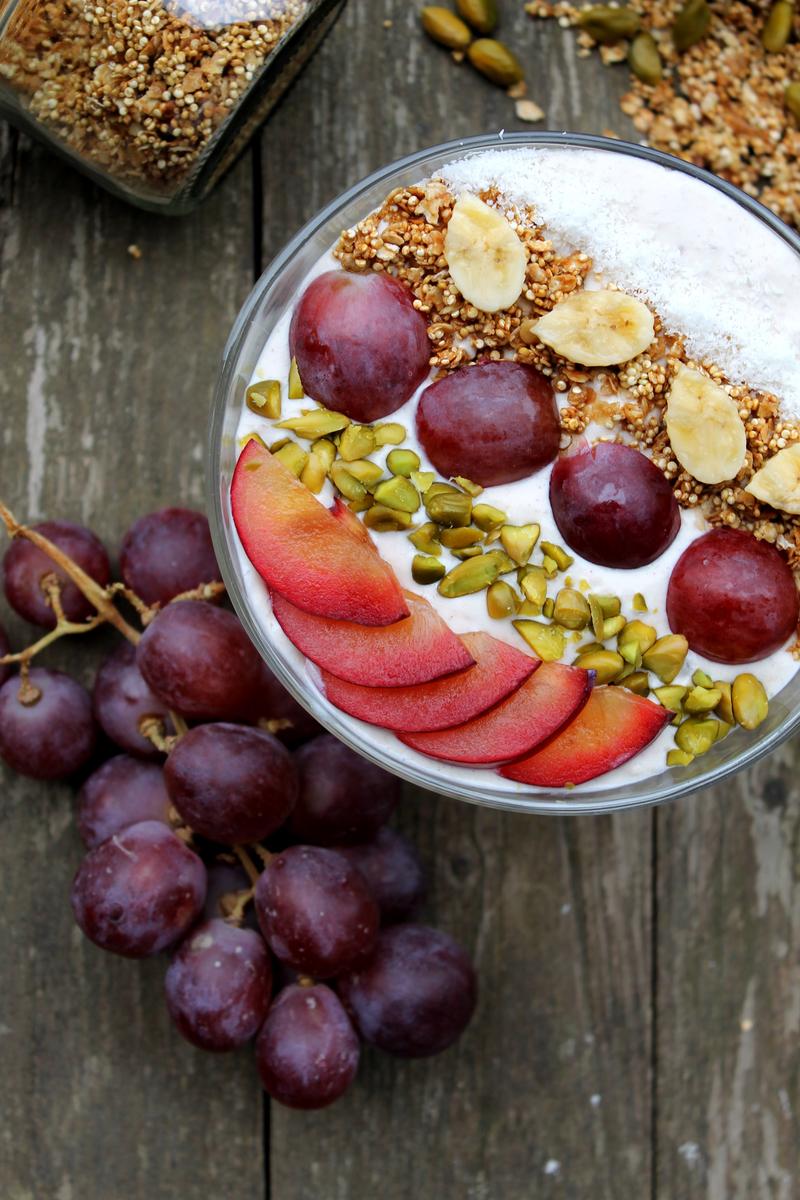 Rezeptbild: Herbstliche Smoothie Bowl mit Quinoamüsli
