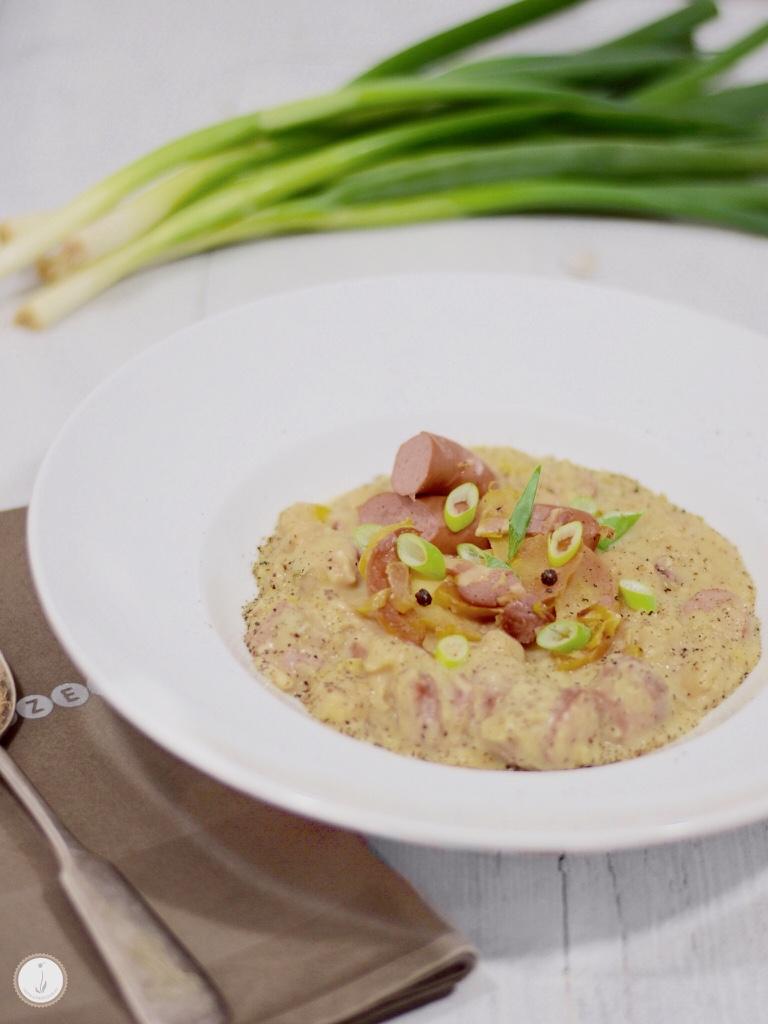 Rezeptbild: Weiße-Bohnen-Eintopf mit gebratenem Speck-Apfel