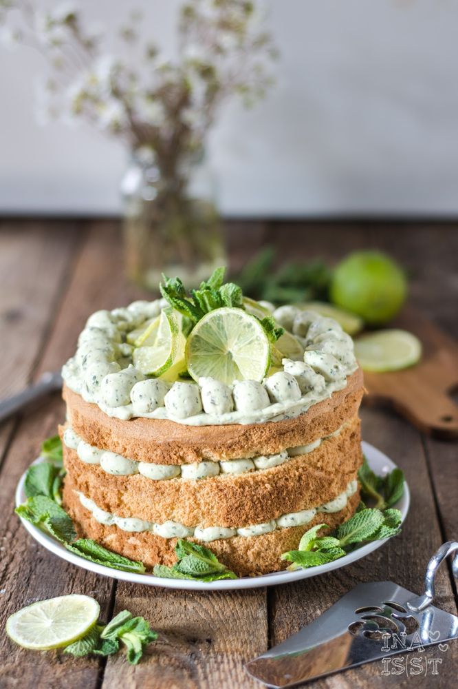 Rezeptbild: Limettentörtchen mit Minzcreme