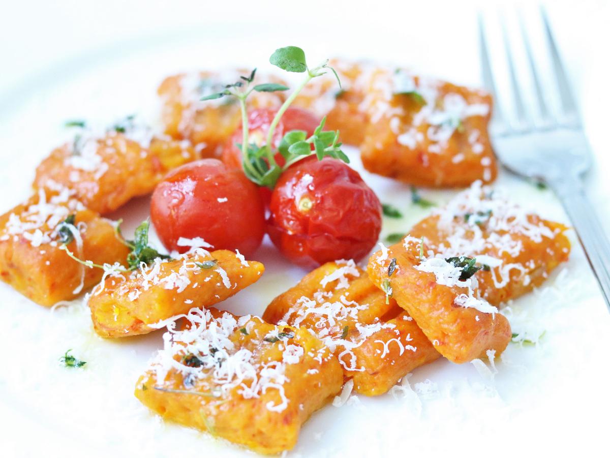 Rezeptbild: Kürbis Gnocchi mit Thymian Butter