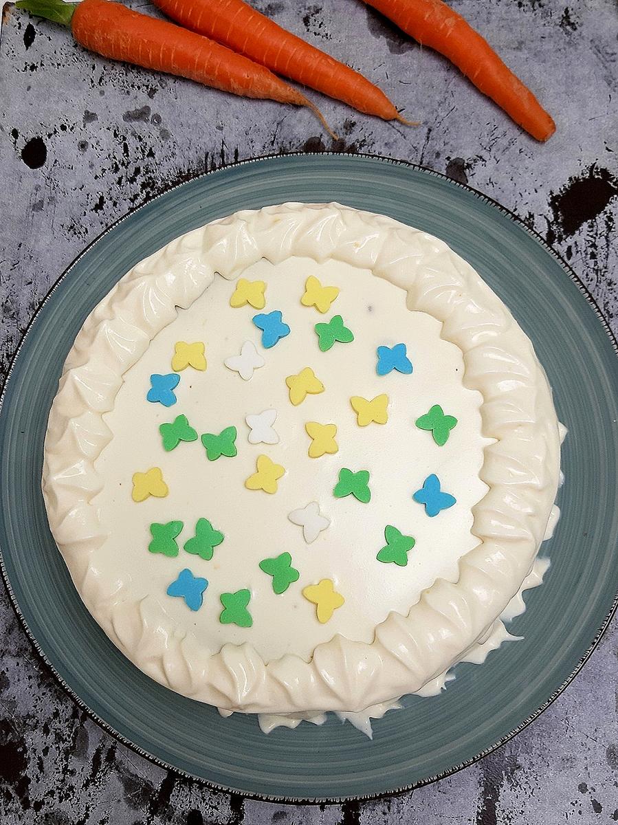 Rezeptbild: Karotten-Kokos-Torte