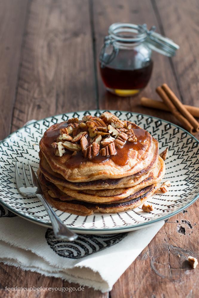 Rezeptbild: Kürbis-Pancakes mit Zimtbutter