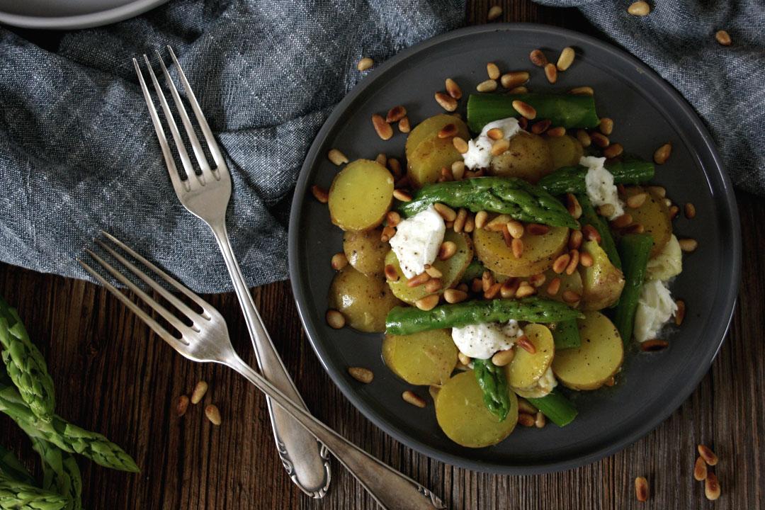 Rezeptbild: Spargel-Kartoffel-Salat mit Honig-Senf-Dressing