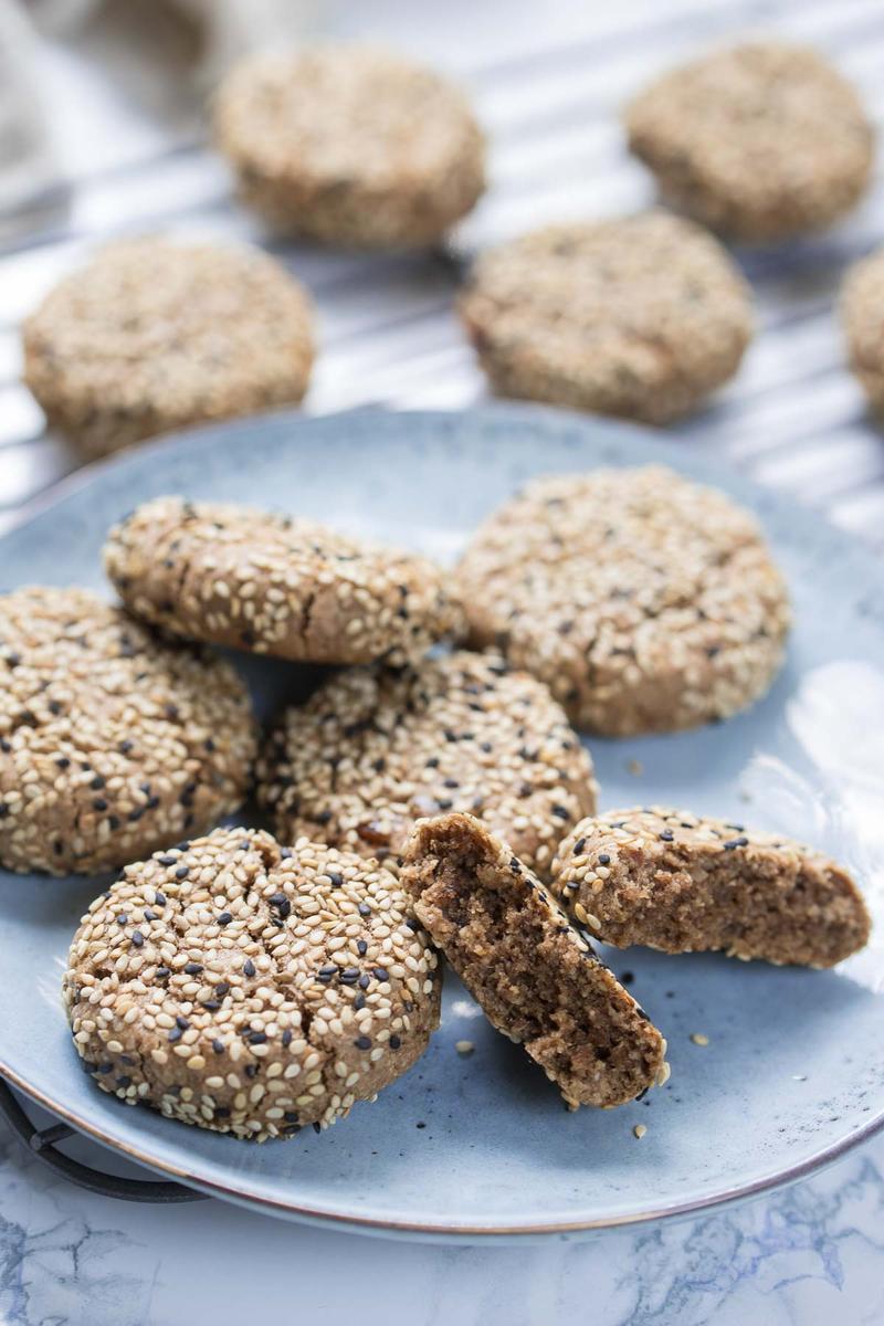 Rezeptbild: Vegane Dattel Tahini Kekse