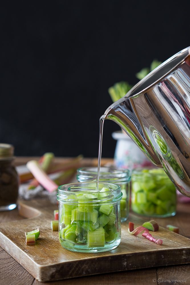 Rezeptbild: Natürlich konservierter Rhabarber