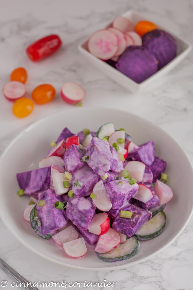 Rezeptbild: Lila Süßkartoffel Salat mit Kokosdressing