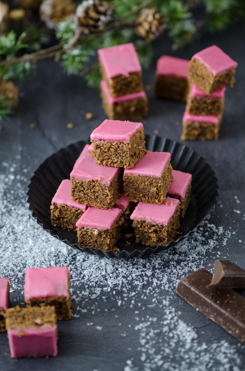 Rezeptbild: Weihnachtliche Ploberger Schnitten (Weihnachtskekse)