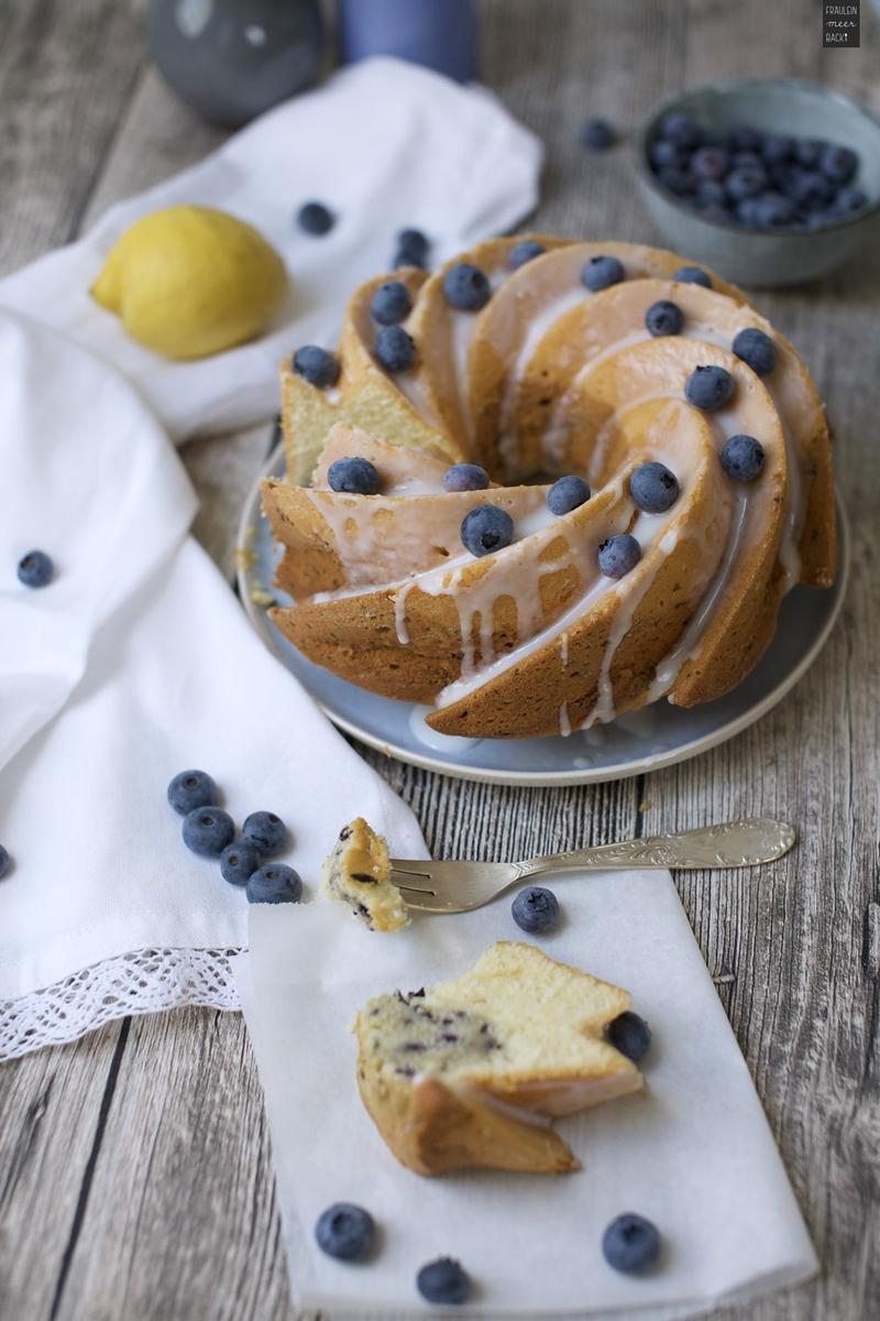 Rezeptbild: Blaubeer Guglhupf