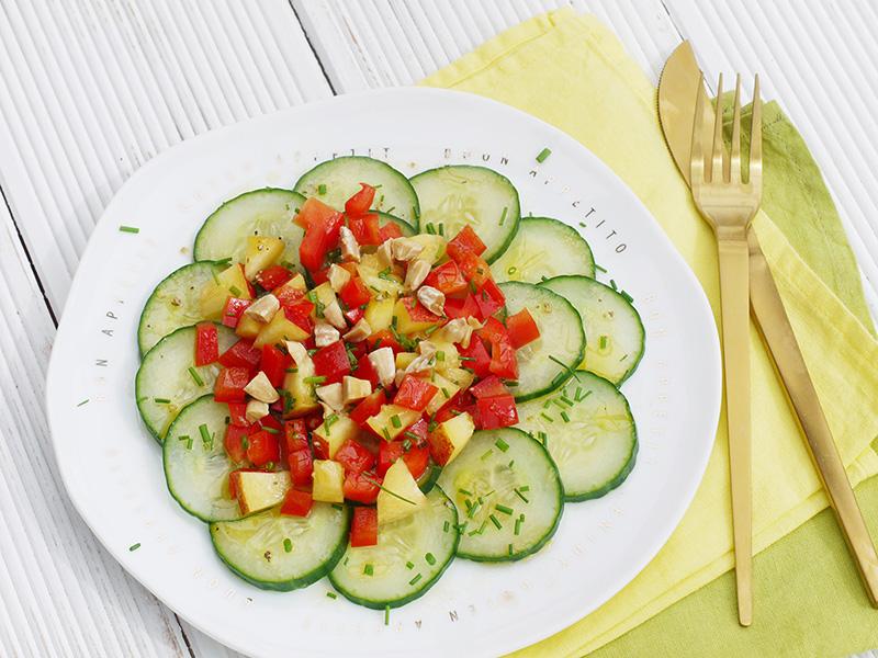 Rezeptbild: Gurken-Carpaccio mit Paprika-Nektarinen-Tartar