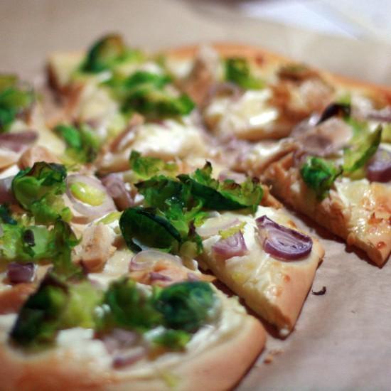 Rezeptbild: Rosenkohl-Pizza