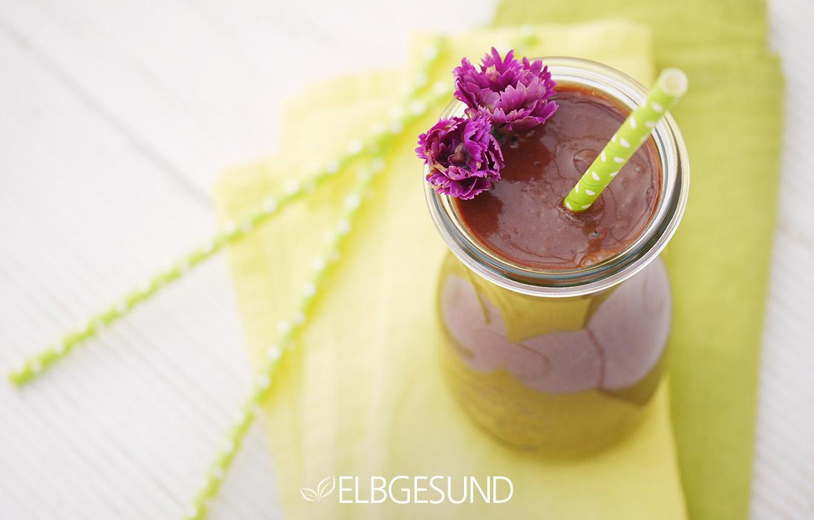 Rezeptbild: Cremiger schokoladiger Smoothie superfix gemixt!