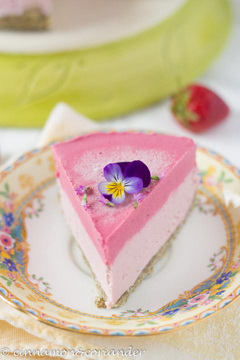 Rezeptbild: Veganer Erdbeer Käsekuchen
