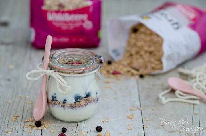 Rezeptbild: Veganes Schichtjoghurt mir Granola