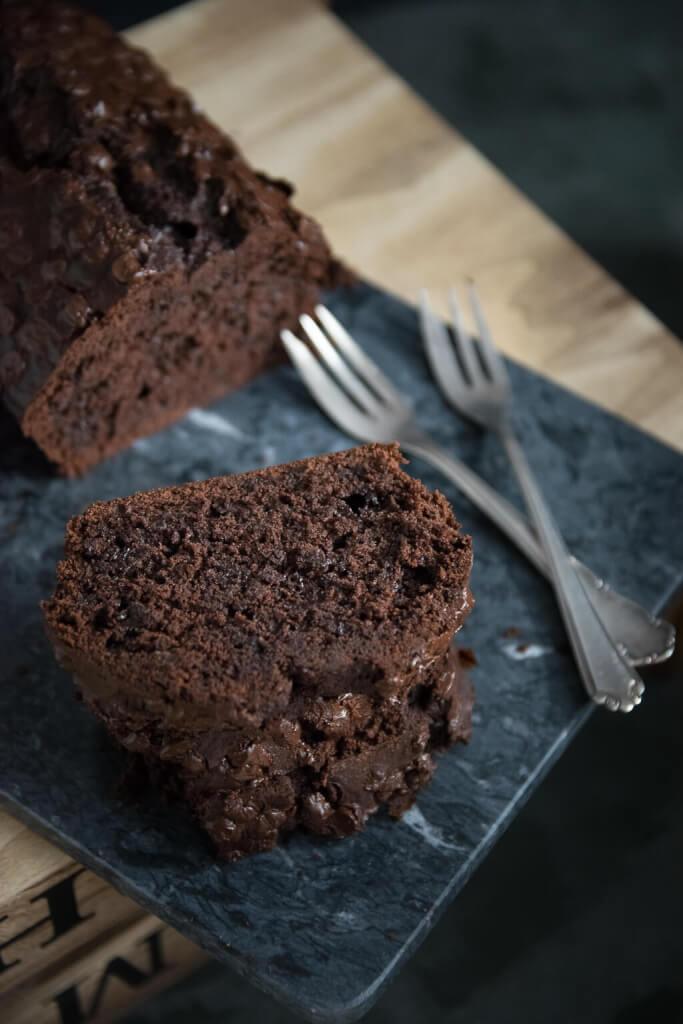Rezeptbild: Saftigster Schokokuchen ever - Schokoladen Bananen Brot