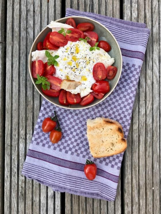 Rezeptbild: Burrata – Tomate mit Mozzarella ganz anders