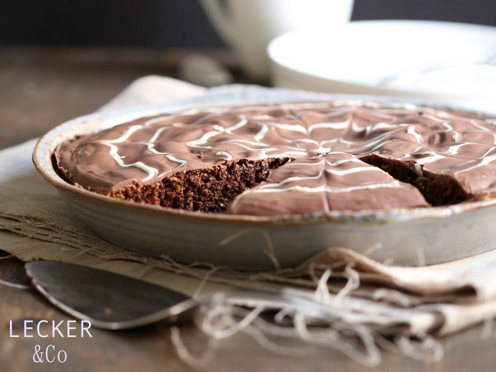 Rezeptbild: Nutella-Erdmandel-Kuchen mit Kirschen
