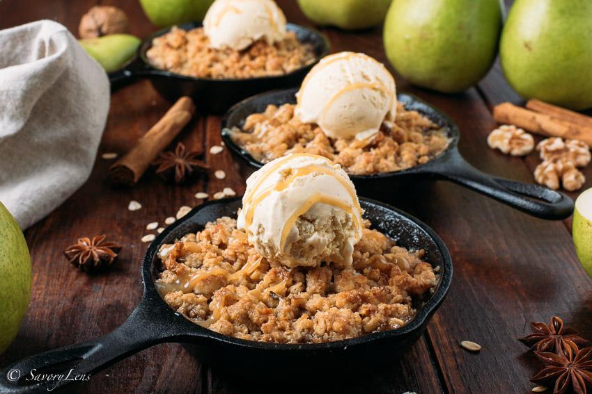Rezeptbild: Pear Walnut Crisp