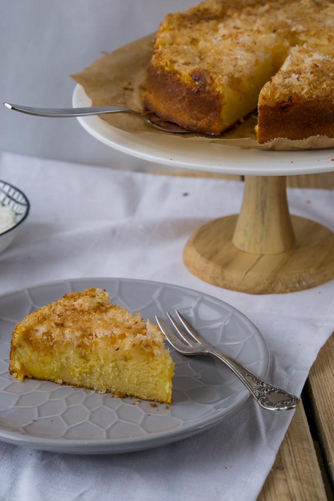 Rezeptbild: Mandarinenkuchen mit Kokosknusper