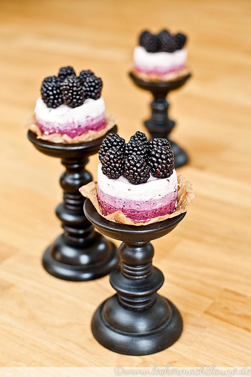Rezeptbild: Brombeer-Törtchen