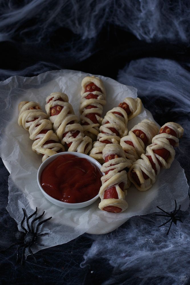Rezeptbild: Wurst Mumien