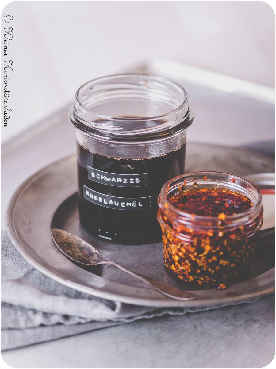 Rezeptbild: Schwarzes Knoblauchöl & Sichuan-Chili-Öl