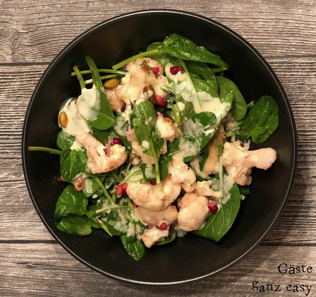 Rezeptbild: Israelischer Blumenkohlsalat mit Granatapfel