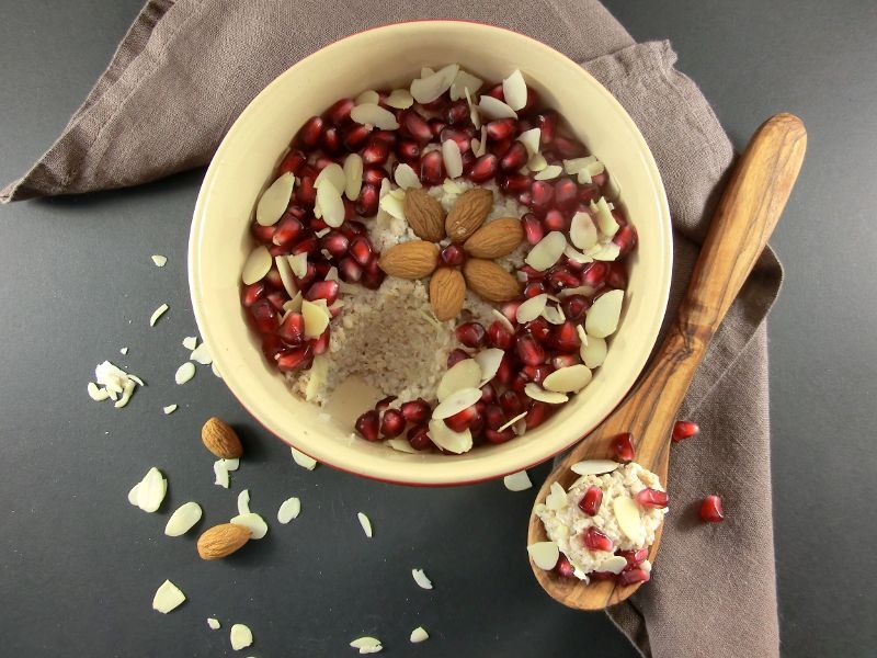Rezeptbild: Buchweizenporridge mit Mandeln und Vanille