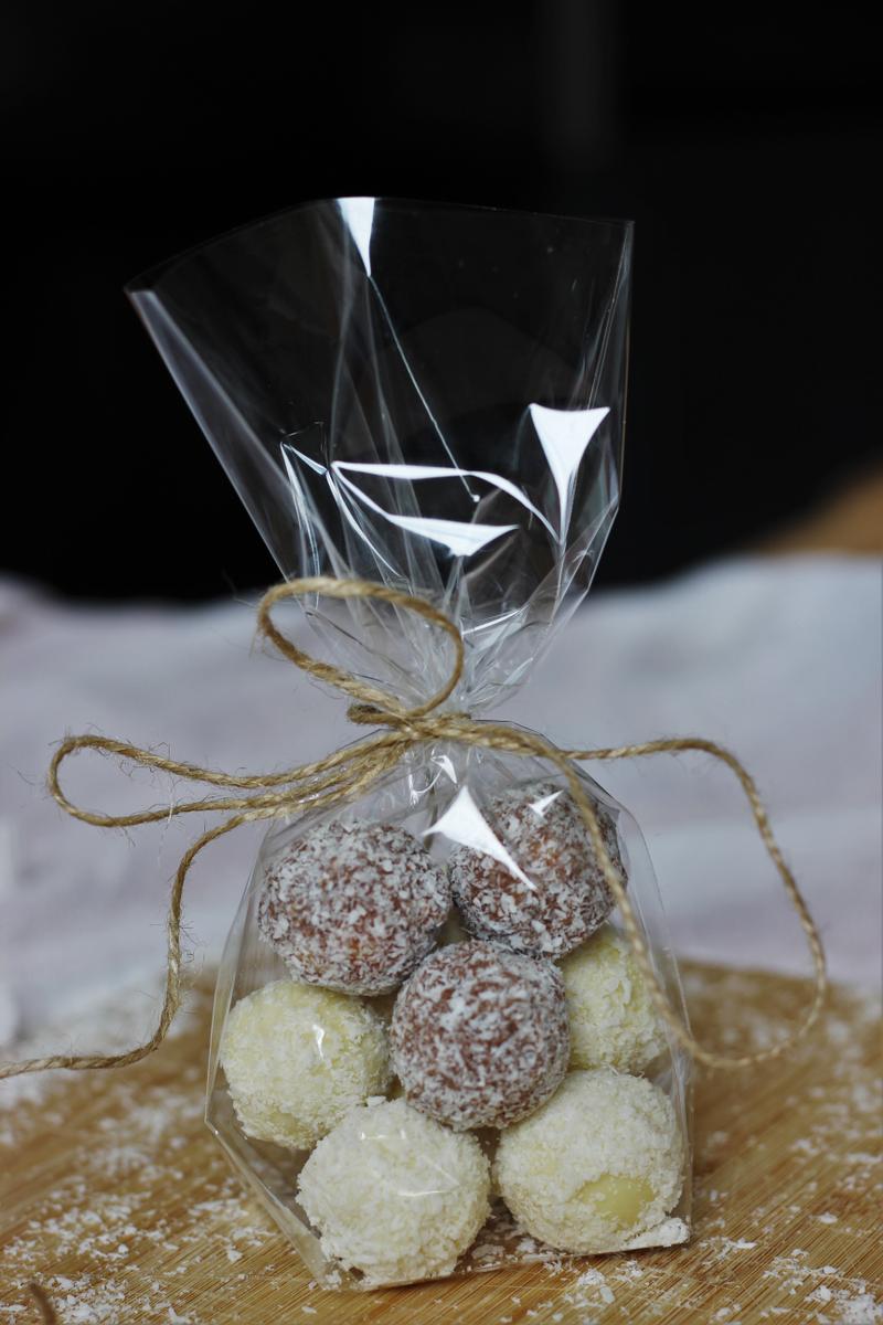 Rezeptbild: Schneebällchen-Kokospralinen