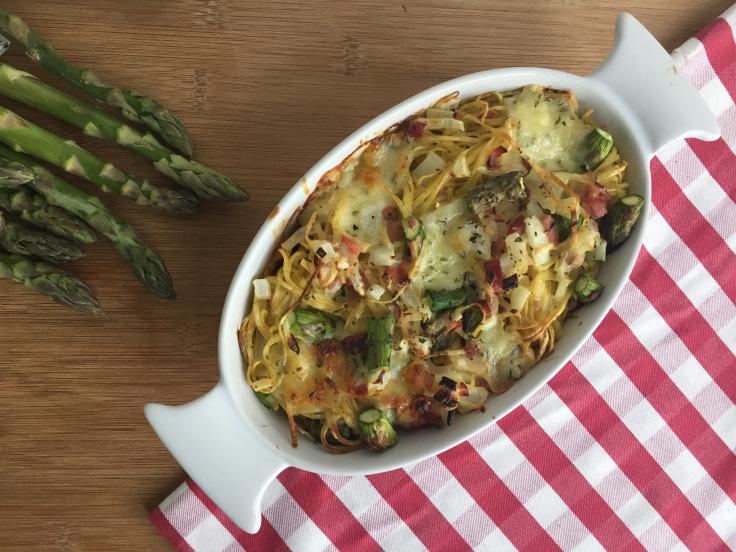 Rezeptbild: Nudelauflauf mit Spargel, Speck,..