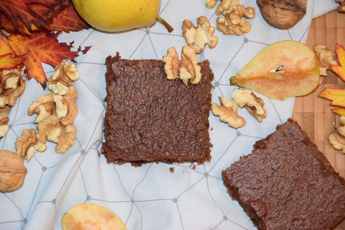 Rezeptbild: Birnen-Brownies