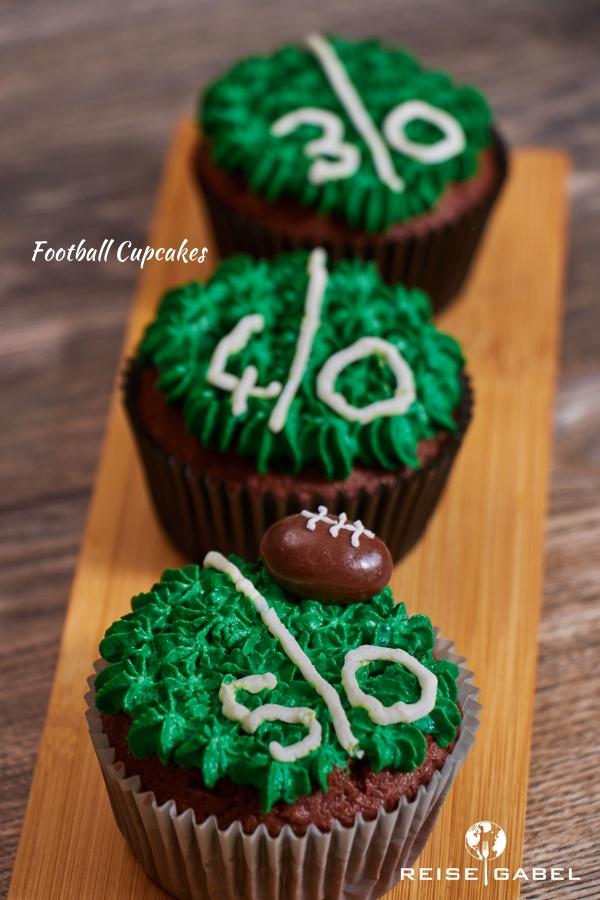 Rezeptbild: Football Cupcakes