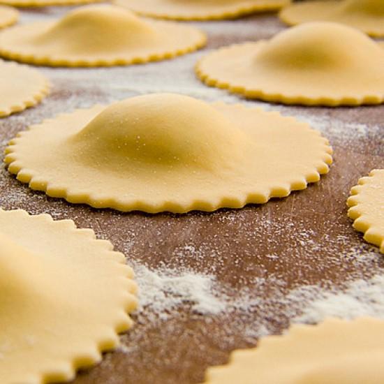 Rezeptbild: Flusskrebsravioli an Safran-Schaum