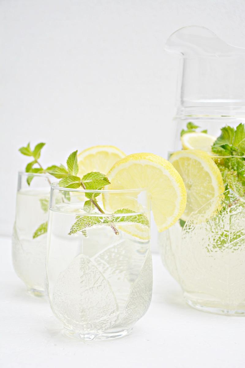 Rezeptbild: Kräuterlimonade