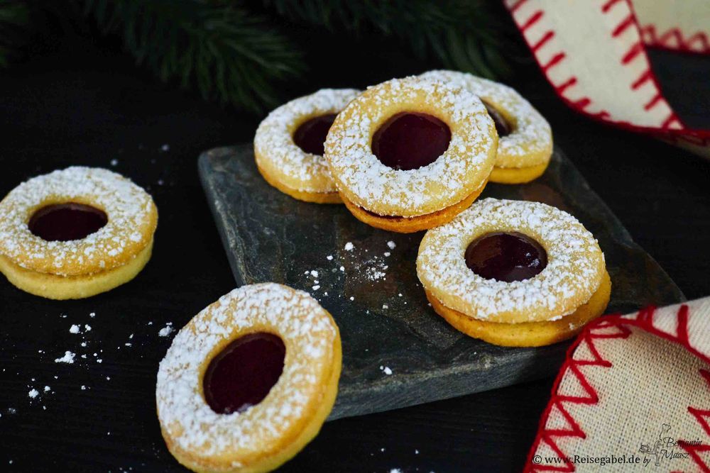 Rezeptbild: Spitzbuben mit Himbeere und Essig
