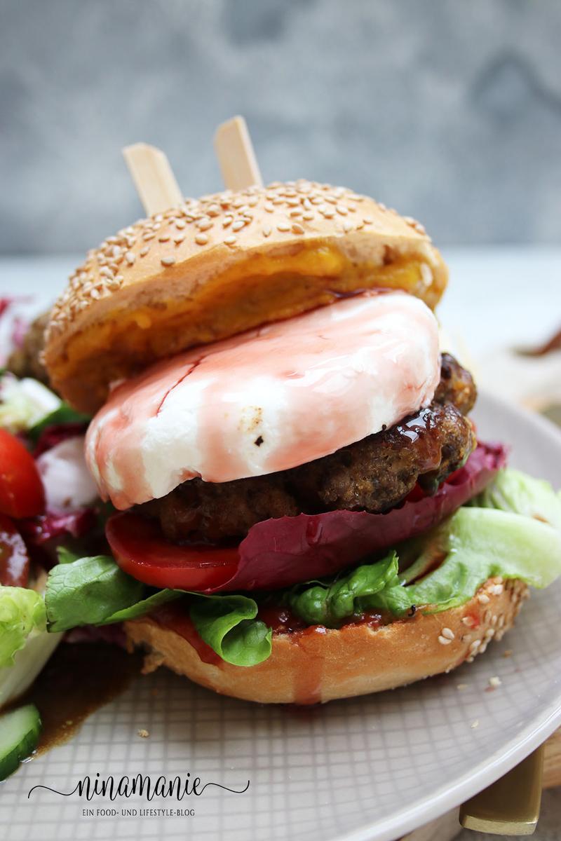 Rezeptbild: Burger mit Rindfleisch und Ziegenkäse