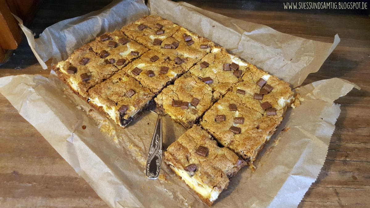 Rezeptbild: Chocolate Chip Cookie Cheesecake Bars