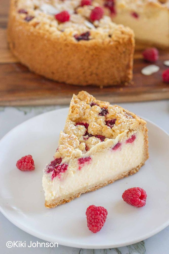 Rezeptbild: Käsekuchen mit Himbeeren und Streuseln