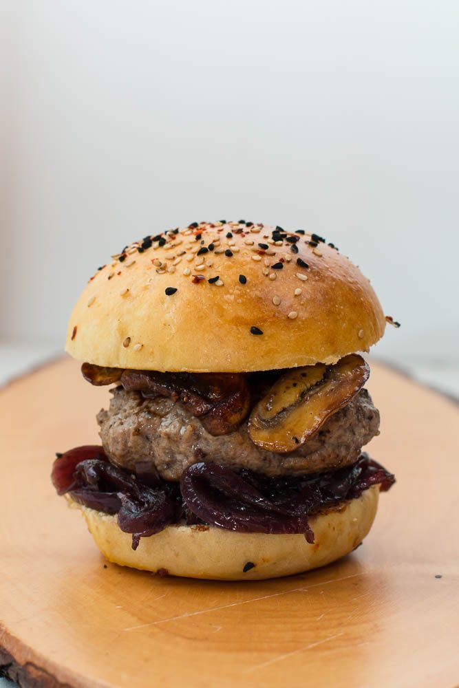 Rezeptbild: Boeuf Bourguignon Burger