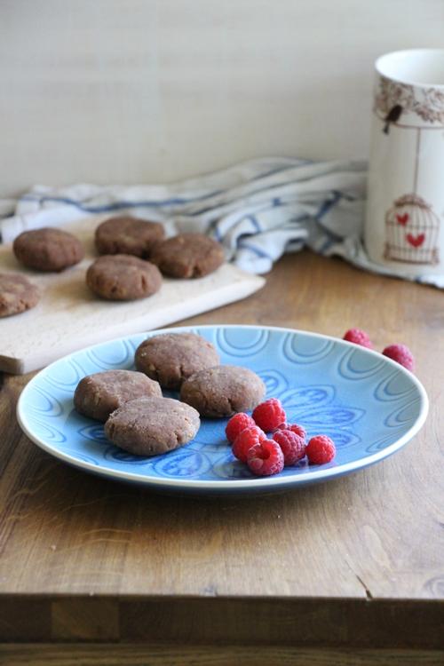 Rezeptbild: No Bake Kokos - Schoko - Cookies