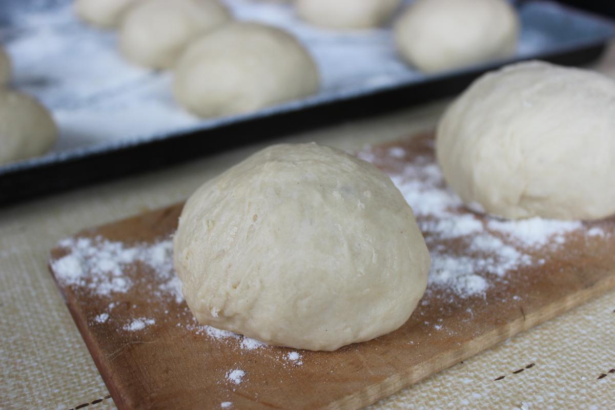 Rezeptbild: Pfälzer Dampfnudeln nach meiner Oma Lieselotte