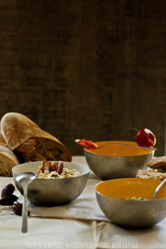 Rezeptbild: Drei Brotaufstriche: Dattelcreme, Paprikacreme & Obazda