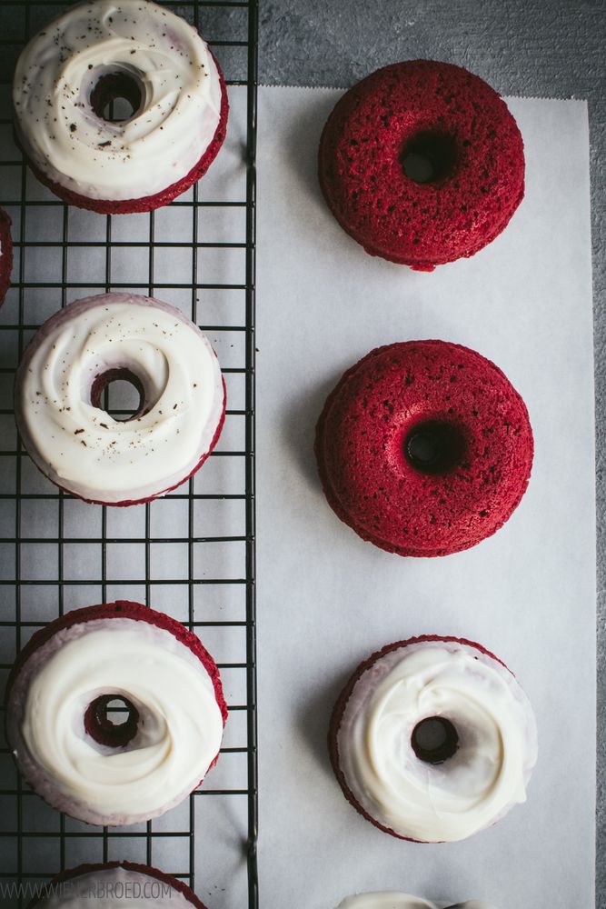 Rezeptbild: Red Velvet-Donuts