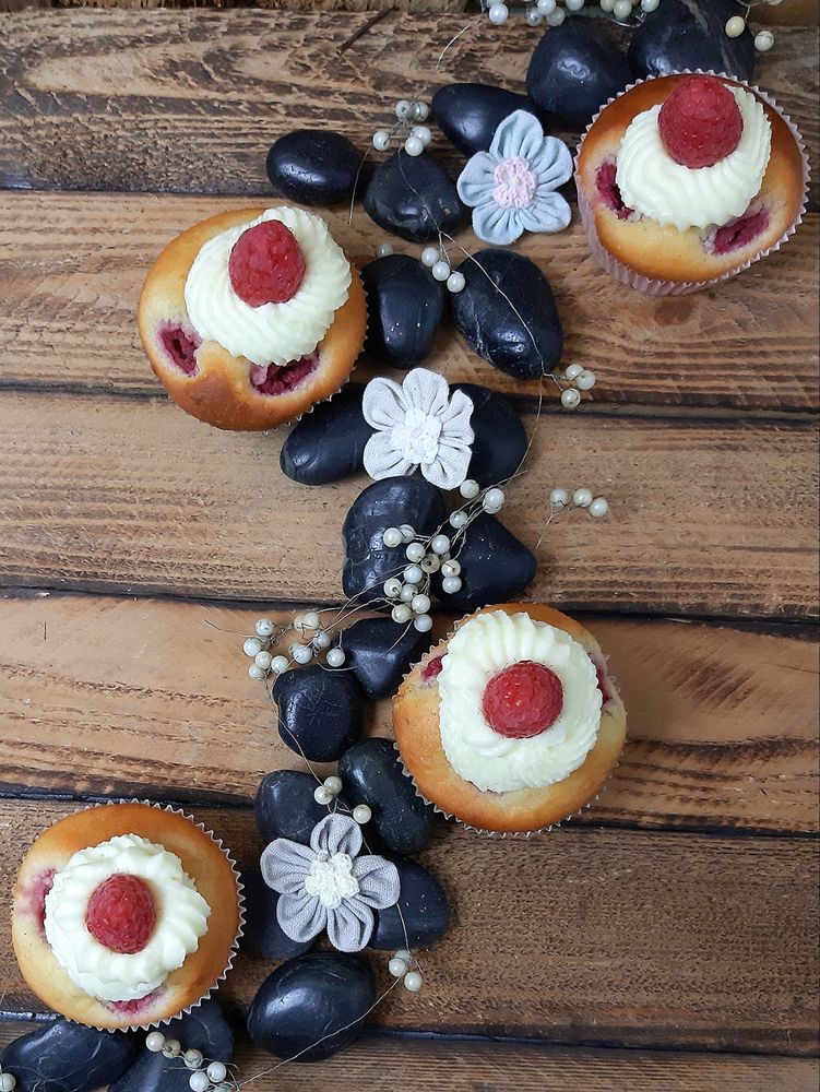 Rezeptbild: Zitronen-Himbeer-Muffins